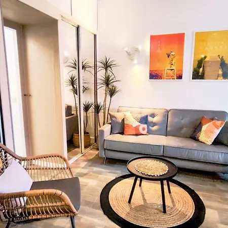 Frgk - Entire Building In Appartement Cannes