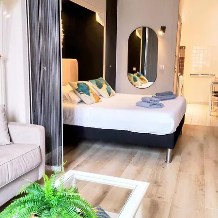 Frgk - Entire Building In Apartmán Cannes